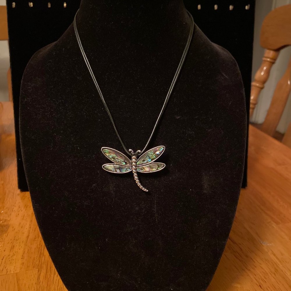 Necklaces - Picture 2 of 6